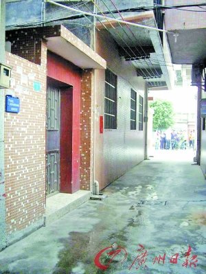 男子与妻子争吵当众将其扔下4楼摔死(图)