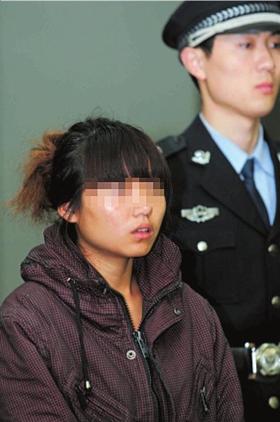 17岁少女帮女老板杀夫 公诉人称其没有思想