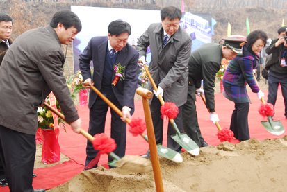 中朝在鸭绿江合建两座水电站 总投资11亿元