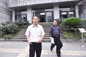 重庆天降叉棍案一审宣判 48户居民分摊8成责任