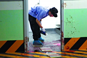 纸老虎董事长遇刺身亡(图)