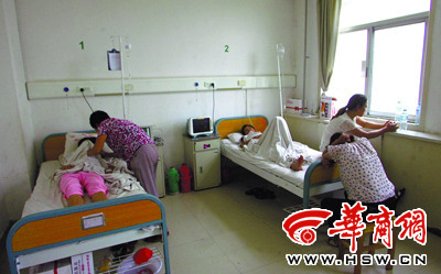5名小学生相约到古庙喝农药自杀(图)
