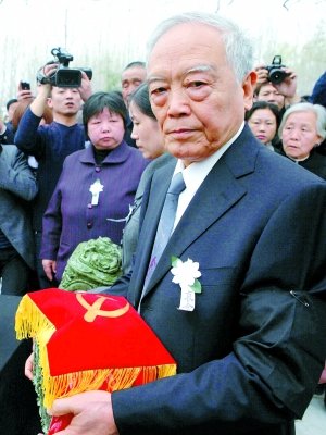 季承称若北大继续拖延归还父亲数亿遗产将起诉