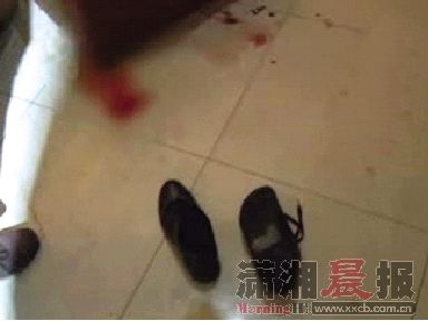 男子酒后调戏洗脚房女技师遭报复朋友劝架被杀(图)
