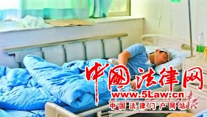 ��һ������ѧ��С�������ڲ����ϡ�